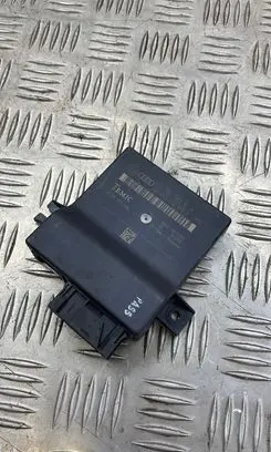 Audi A6 S6 C6 4F Gateway control module 4F0907468