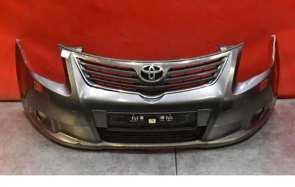 Toyota Avensis Verso Front bumper