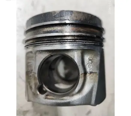 Renault Trafic III (X82) Piston 080340