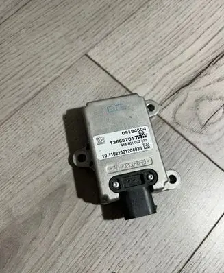 Opel Meriva A ESP acceleration yaw rate sensor 13665701 09184504 448801002011