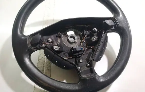 Opel Zafira A Steering wheel 90538274
