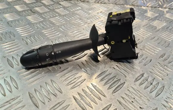 Renault Laguna II Indicator stalk 8200012244