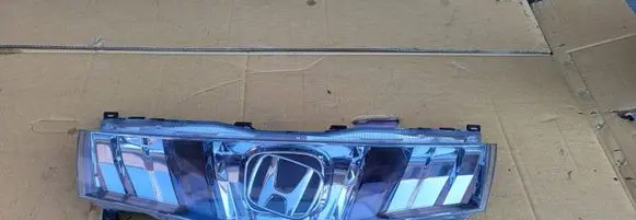 Honda Civic Front bumper upper radiator grill 0315203010 200406668 71120SMGE015M1