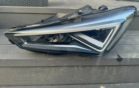 Seat Tarraco Headlight/headlamp 5FJ941007 992941571AE