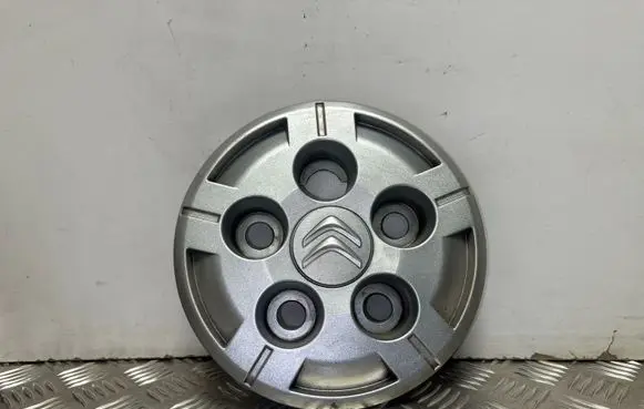 Citroen Jumper R15 wheel hub/cap/trim B985