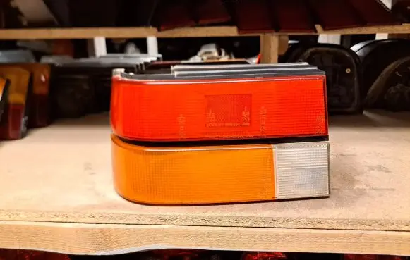 Mazda 626 Rear/tail lights 0436832 0436832L