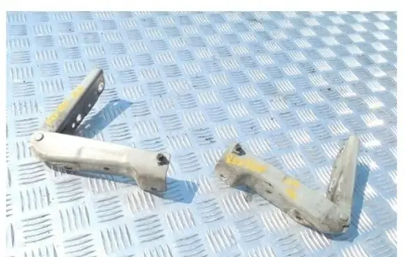 SsangYong Rexton I Engine bonnet/hood hinges