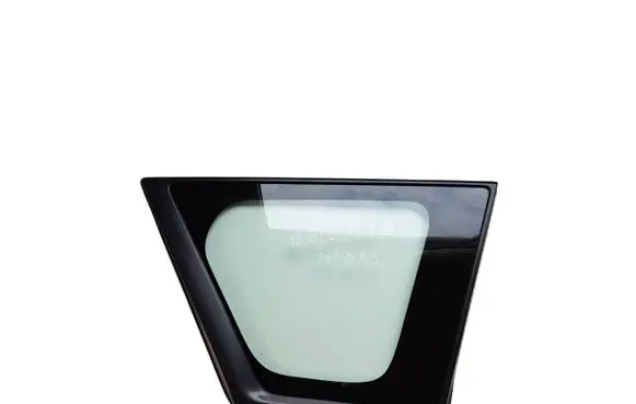 Mitsubishi Outlander Rear side window 43R00122