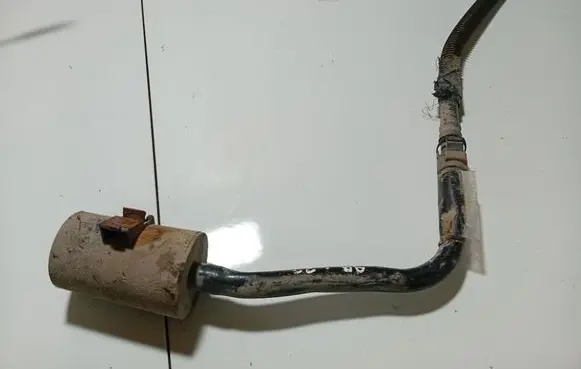 Chrysler Grand Voyager IV Vacuum line/pipe/hose 