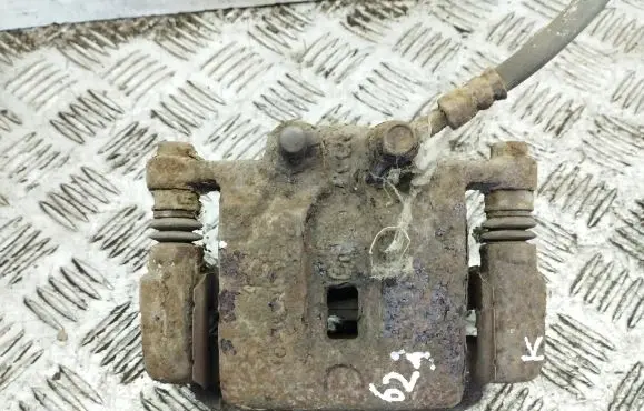 Hyundai Santa Fe Rear brake caliper