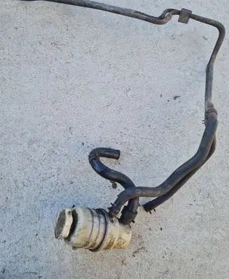 Mitsubishi Eclipse Power steering fluid tank/reservoir MR333196