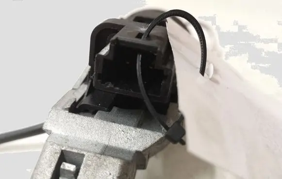 Citroen C5 Ignition lock 9648445180