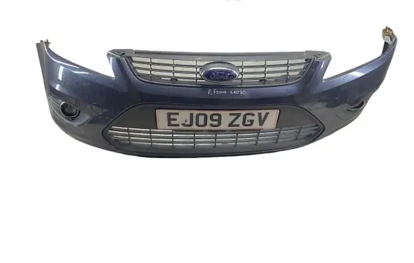 Ford Focus Front bumper