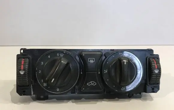 Mercedes-Benz E W210 Climate control unit 21083001