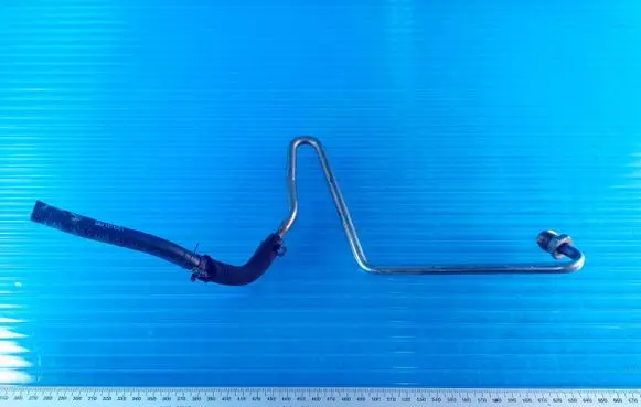 Audi A4 S4 B8 8K Engine coolant pipe/hose 8K0131850L