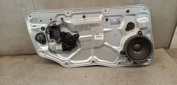 Volvo V70 Front door window regulator with motor 30661065