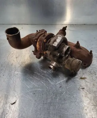 Audi A3 S3 8L Turbo 038145701a