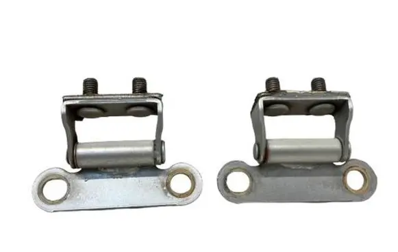Tailgate/trunk/boot hinge