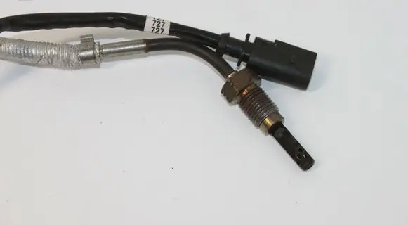 Exhaust gas temperature sensor