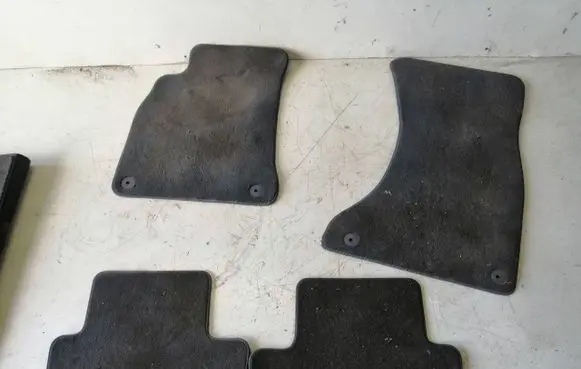 Audi A5 8T 8F Car floor mat set 