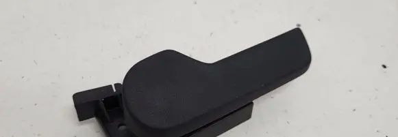 Engine bonnet (hood) release handle