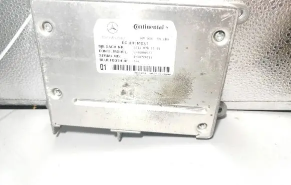 Mercedes-Benz ML W164 Bluetooth control unit module A2118701885 UH06MM01FC DM60720551