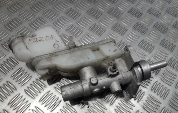 Mazda 6 Master brake cylinder 
