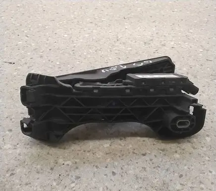 Volkswagen Golf V Accelerator throttle pedal 1K1721503L 6PV00860000 015003