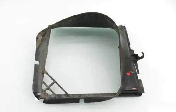 Volkswagen Touareg I Intercooler air guide/duct channel 7L0117340