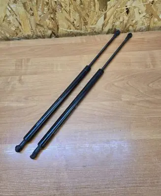 Volvo XC60 Tailgate strut G11706 17255