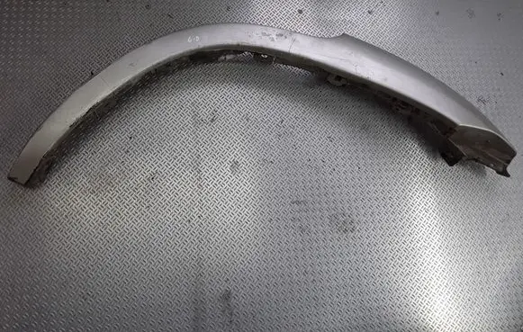 Nissan Terrano Fender trim (molding)