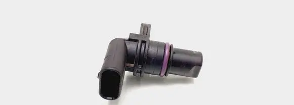 Volkswagen Golf VII Camshaft position sensor 04C907601