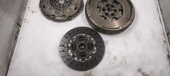 Mitsubishi Lancer X Clutch set kit 324052810