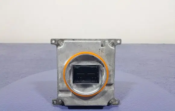 Skoda Kodiaq Voltage converter/converter module 7P5941591AJ