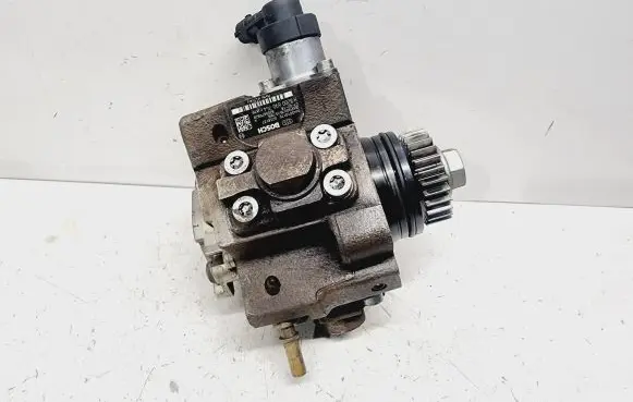Nissan Qashqai Fuel injection high pressure pump 1670000Q1E 1670000Q1D