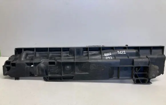 BMW 3 E92 E93 Radiator mount bracket 7524914 110748 7527481