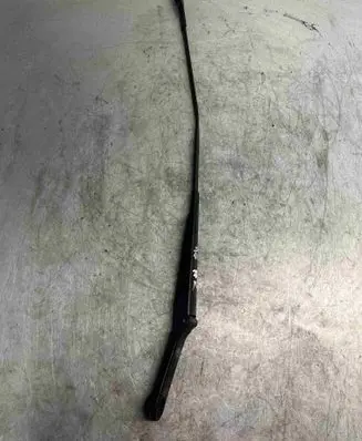 Audi A6 C7 Front wiper blade arm 4g2955407c