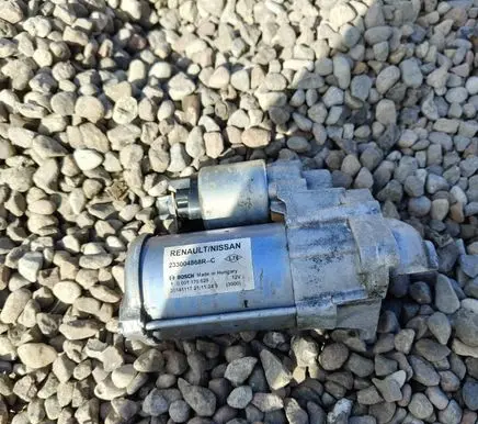 Renault Megane III Starter motor 233004868R 0001170629