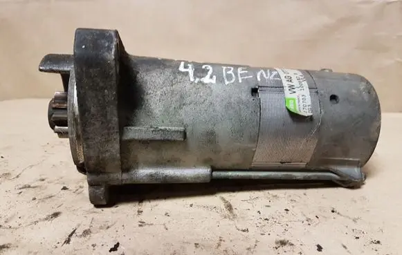 Audi A8 S8 D3 4E Starter motor 077911023J