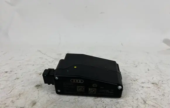 Audi A4 S4 B8 8K Steering wheel lock 8K0905852E