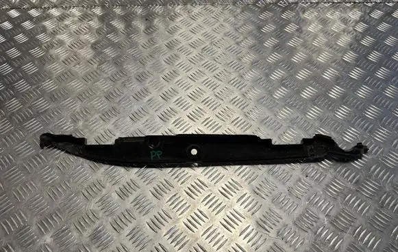 Mazda 3 Fender foam support/seal PU18824