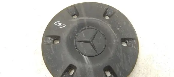 Mercedes-Benz Sprinter W906 R16 wheel hub/cap/trim A9064010025