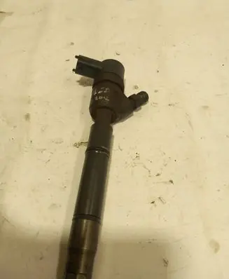 KIA Ceed Fuel injector 338002A900