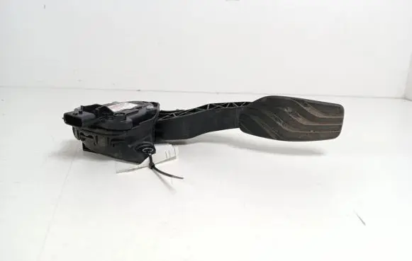 Renault Kadjar Accelerator throttle pedal 180024BA0B