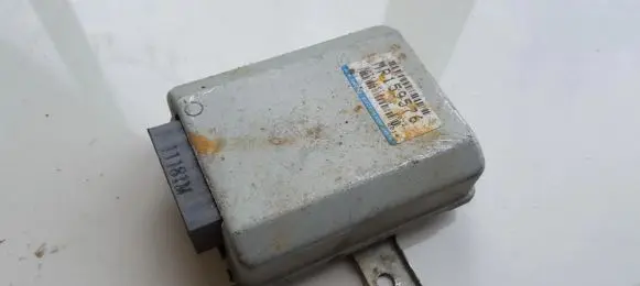 Mitsubishi Pajero Other control units/modules MR159576