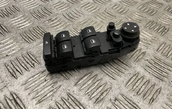 Electric window control switch