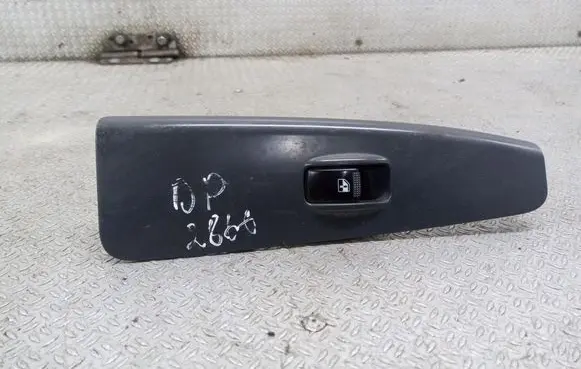 KIA Cerato Electric window control switch 935752F000