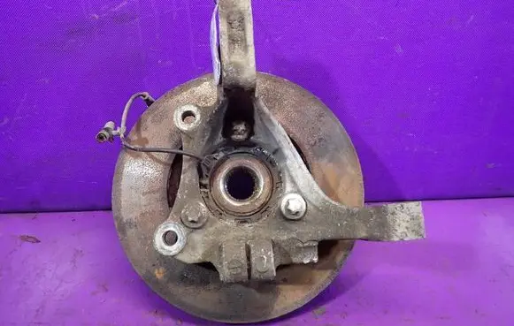 Opel Vectra C Front wheel hub spindle knuckle