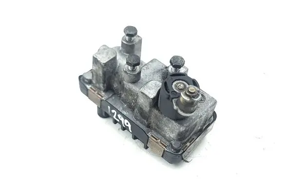 Maserati Ghibli Turbine electric control actuator 6NW009543