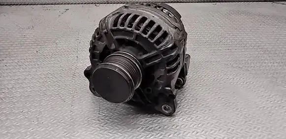 Audi A4 S4 B7 8E 8H Generator/alternator 06F903023J 0124525092